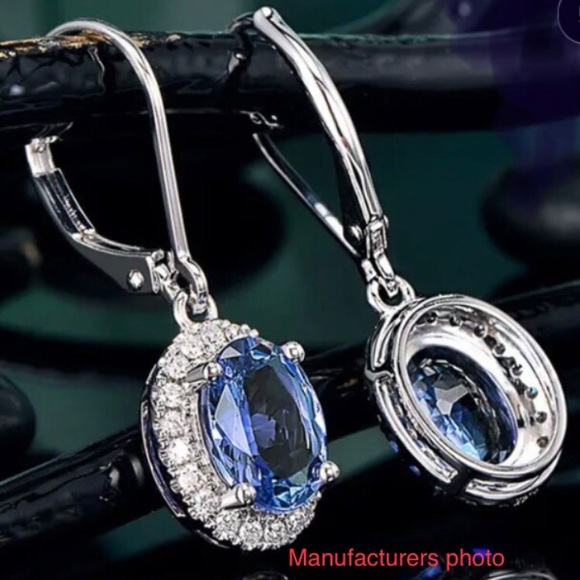 NEW! Blue Oval Synthetic “Sapphire” & CZ Silver-Tone Pierced Drop Earrings - Picture 6 of 6
